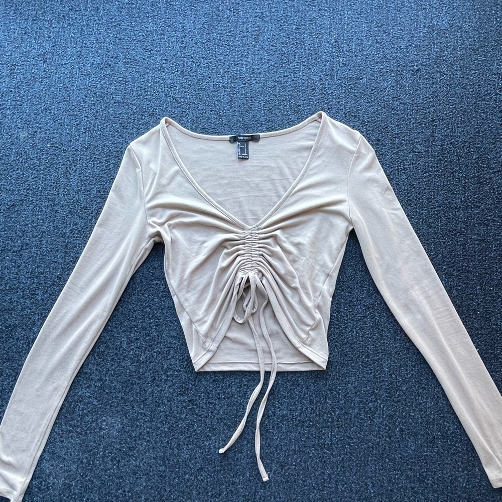 Forever 21 Cream Ruched Tie Front Crop Blouse